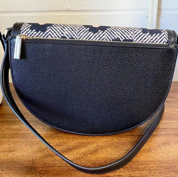 NWT Kate Spade New York Floral Crescent Crossbody Bag - Picture 4 of 8